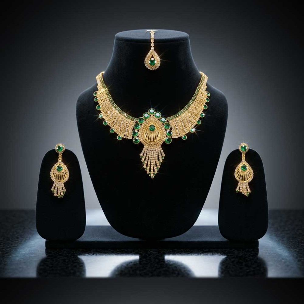 Emerald & Diamond Bridal Jewelry Set